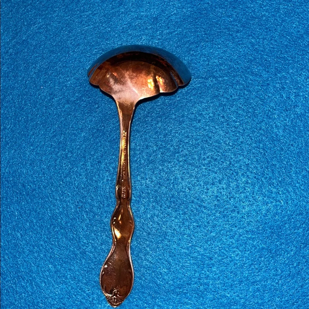 1964 VTG gravy serving ladle spoon Wm Rogers Melody Camelot Silverplate Flatware